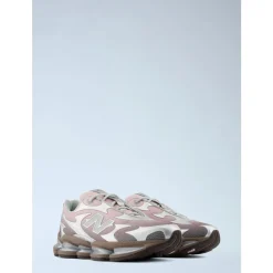 Abzorb 2000 Sneakers