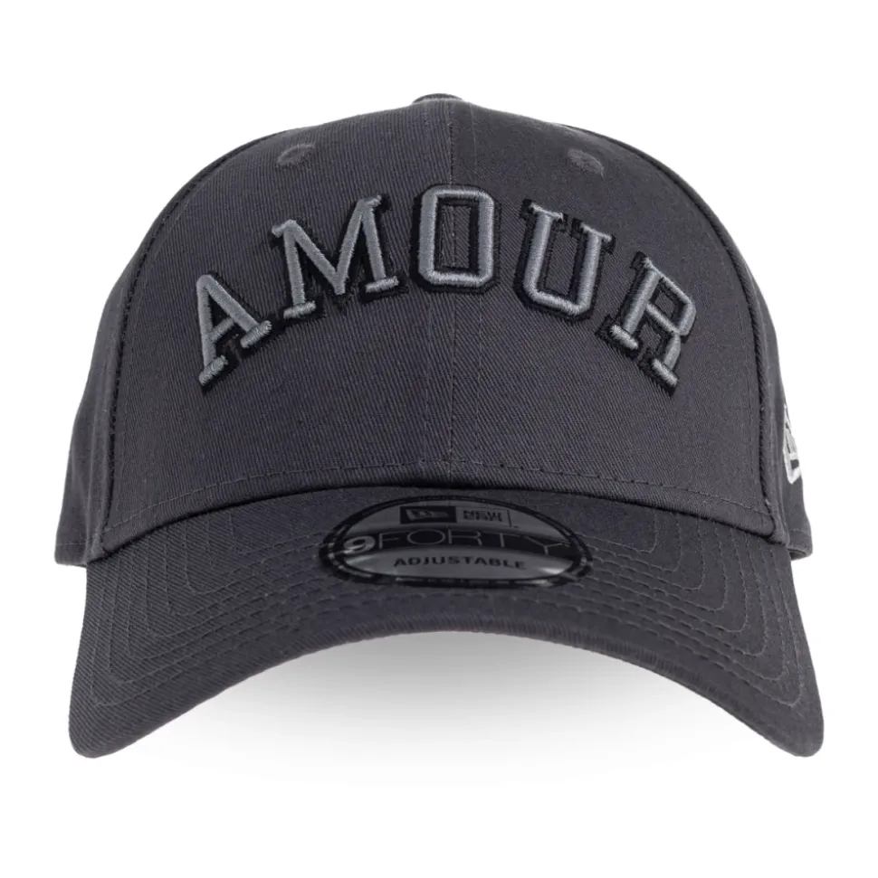 Amour Cap