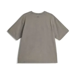 AV Tee