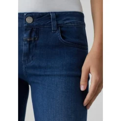 Baker Cropped Jeans