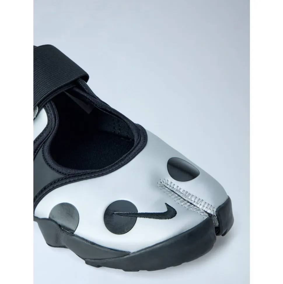 Baskets Air Rift Pois