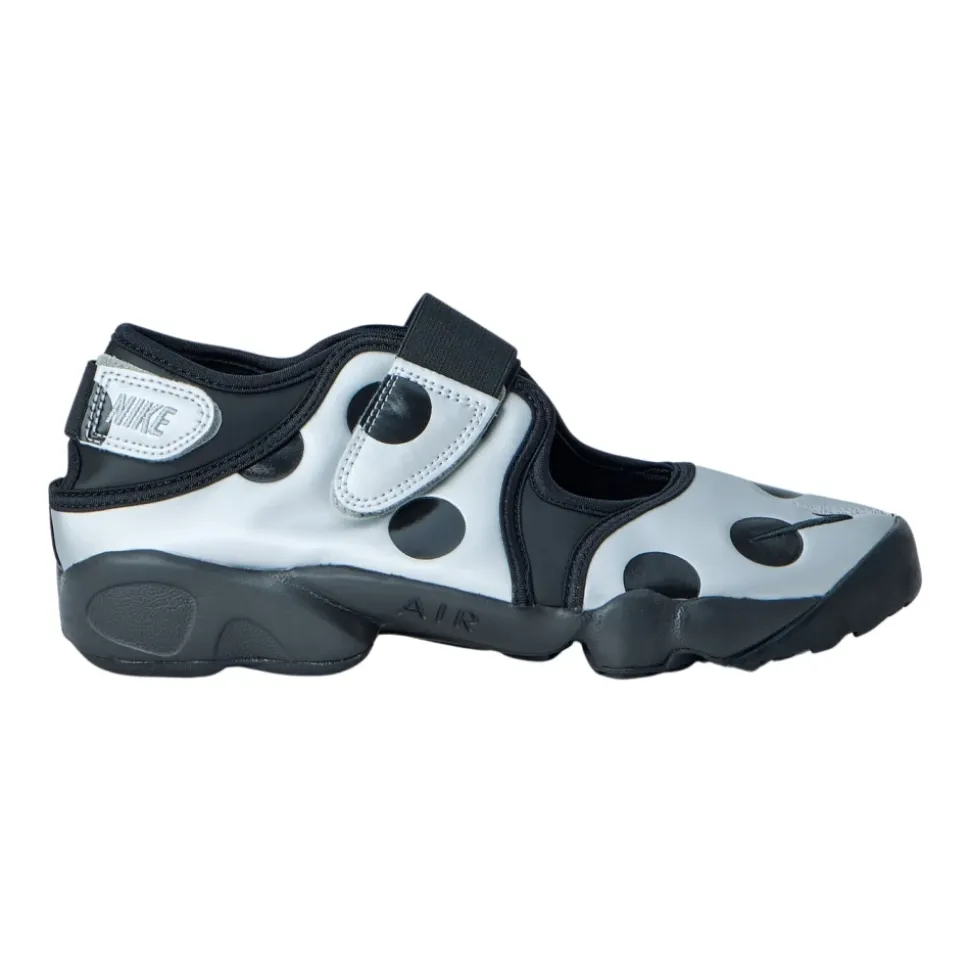 Baskets Air Rift Pois