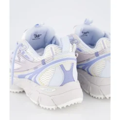 Be Right Back Sneaker