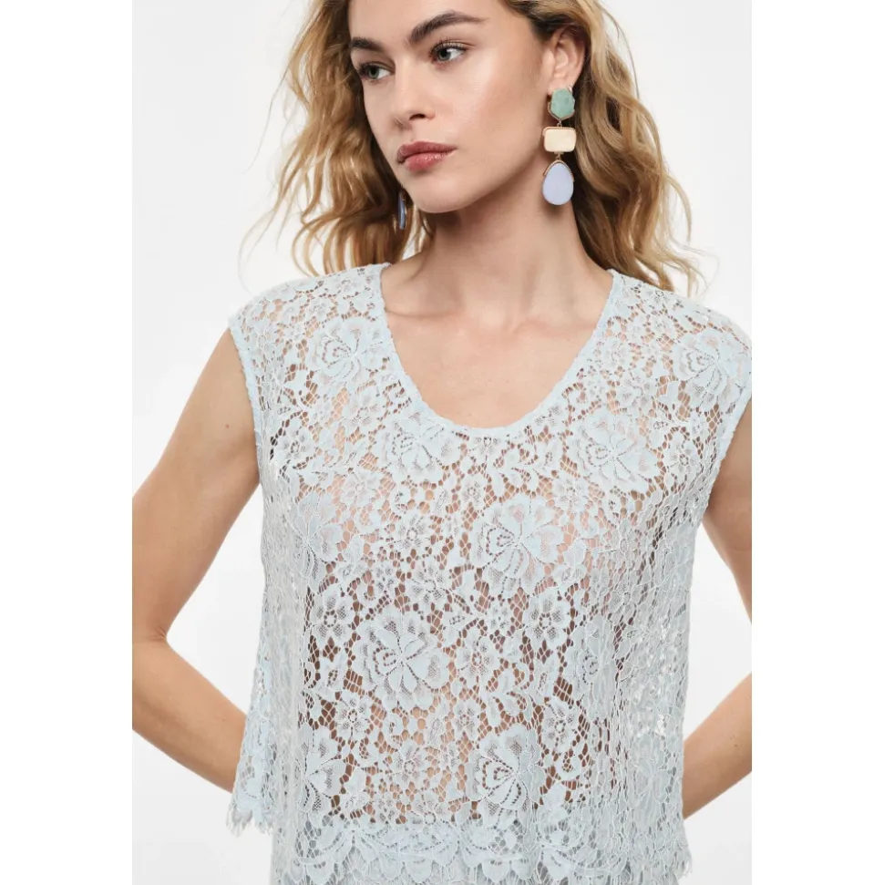 Blouses