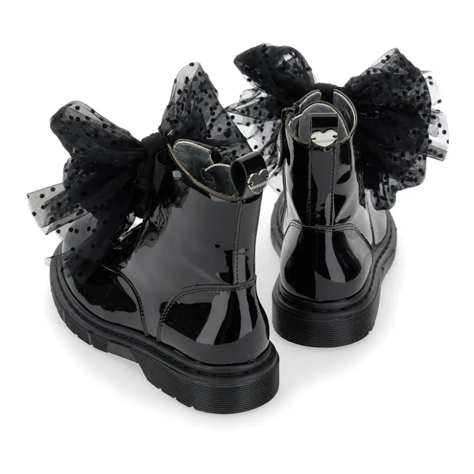 Bottines à brides en cuir verni