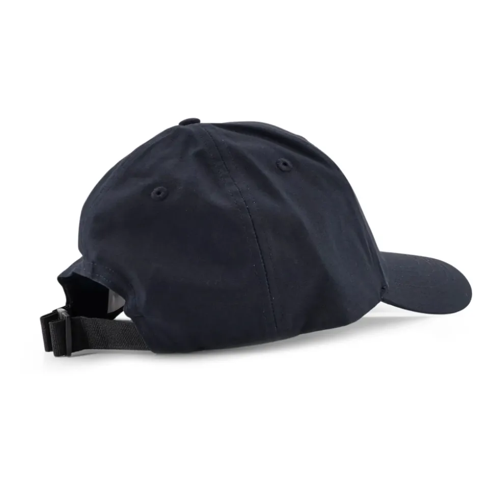 Caps