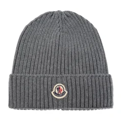 Casquette avec écusson logo