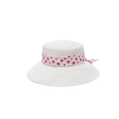 Casquette à Visière Large et Calotte Plate