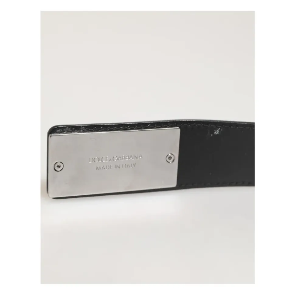 Ceinture de luxe avec logo en métal