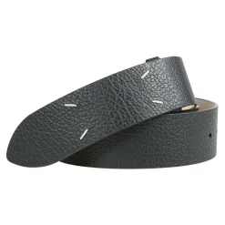 Ceinture en cuir métallisé avec quatre coutures
