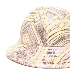 Chapeau Élégant pour un Look Tendance