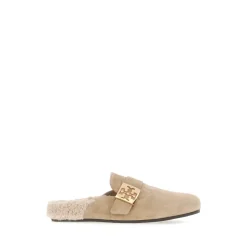 Chaussons d`intérieur confortables pour le quotidien
