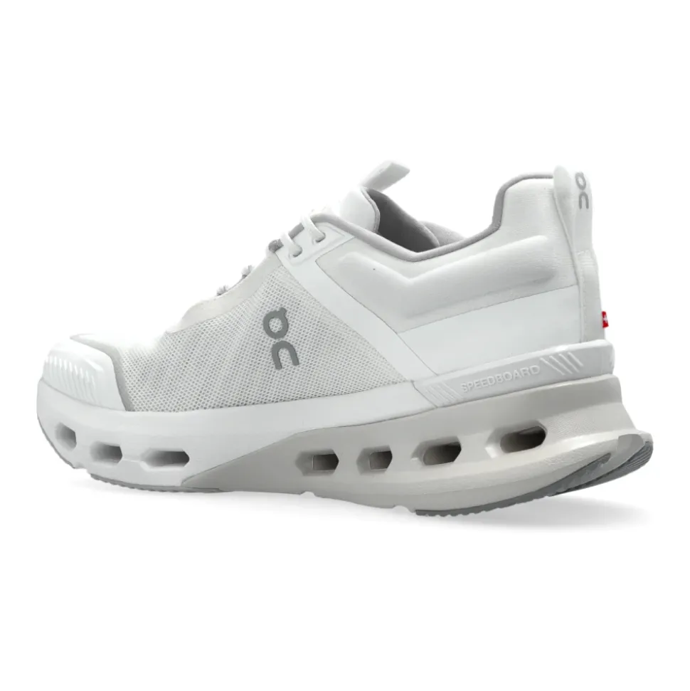 Chaussures de sport Cloudnova X