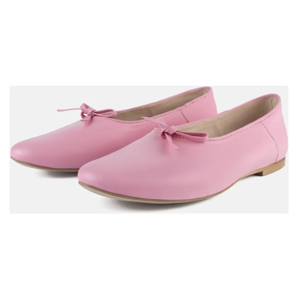 Chaussures et accessoires uniques et élégants