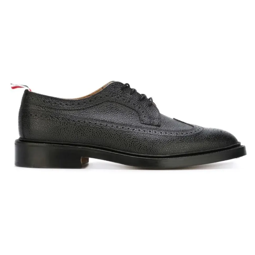 Chaussures plates noires pour femmes
