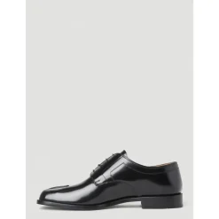 Chaussures Tabi en cuir poli à lacets