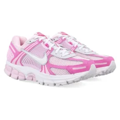 Chaussures Zoom Vomero 5 d'inspiration rétro