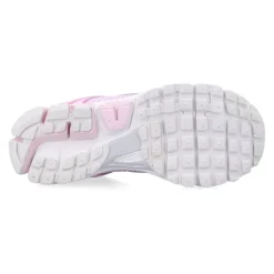 Chaussures Zoom Vomero 5 d'inspiration rétro