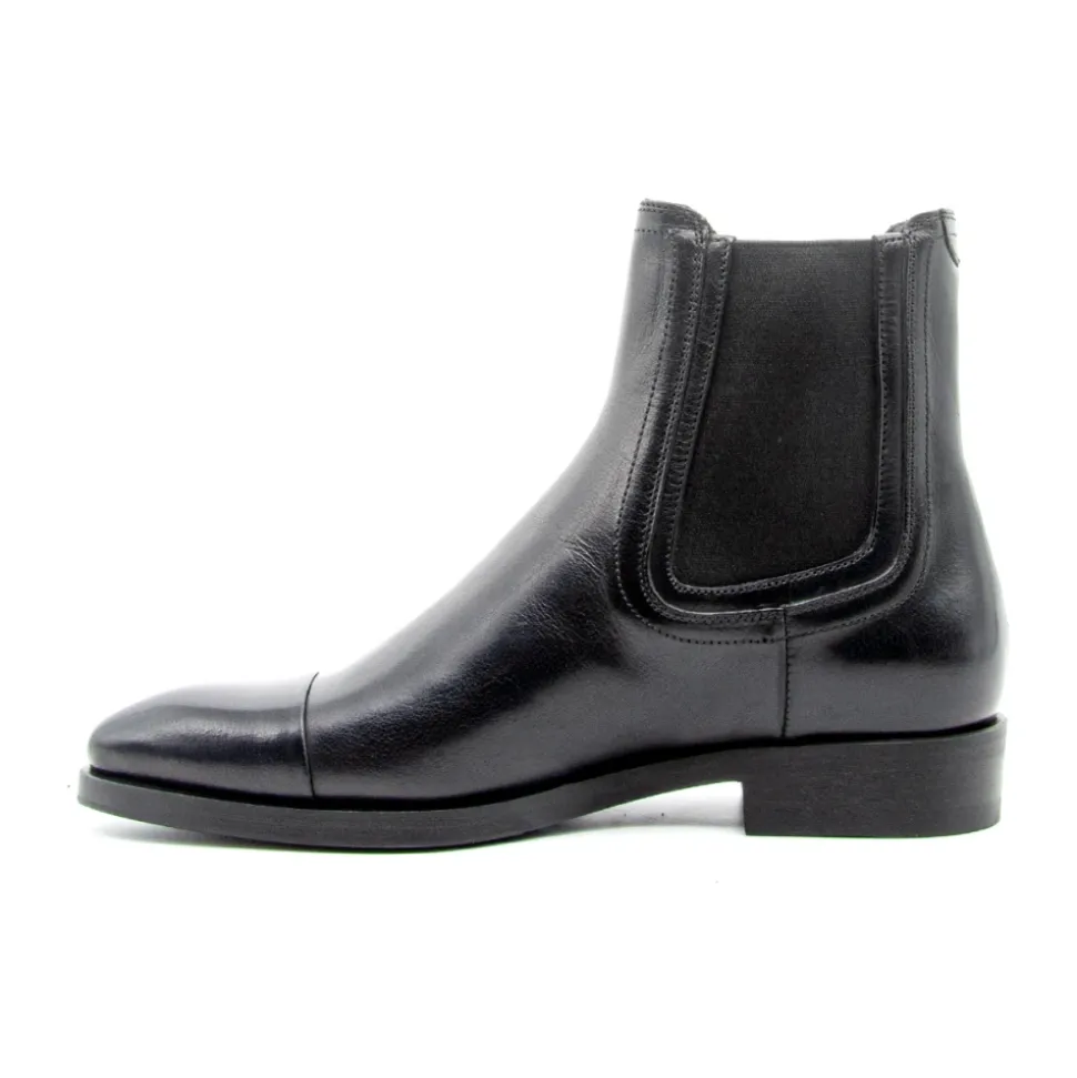 Chelsea Boots