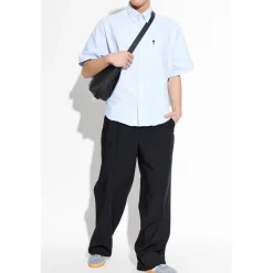 Chemise avec logo brodé