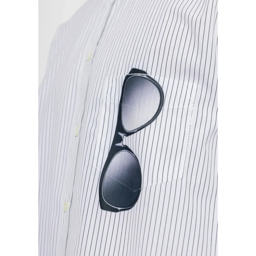 Chemise à poche