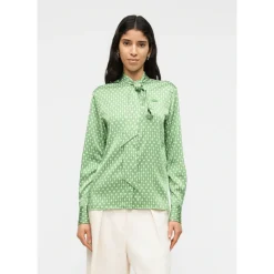 Chemise Regular Fit avec Col Cravate Amovible