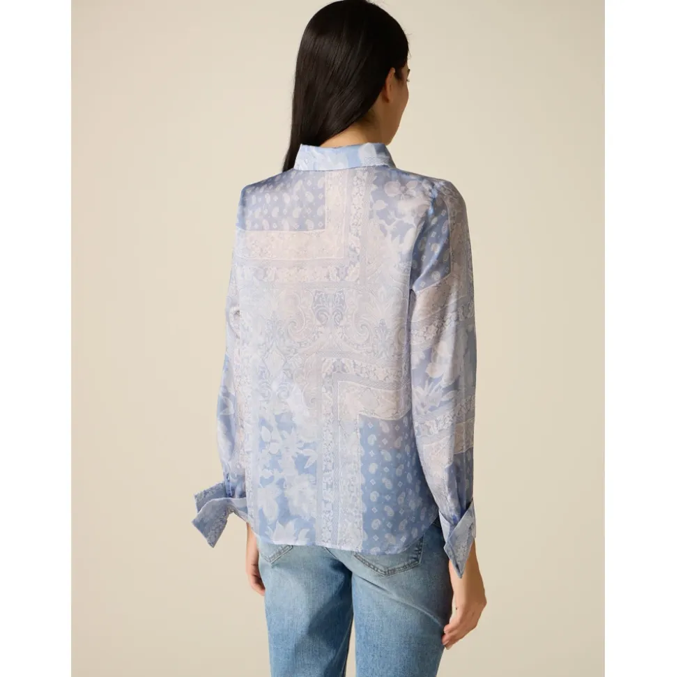 Chemise satinée à imprimé foulard