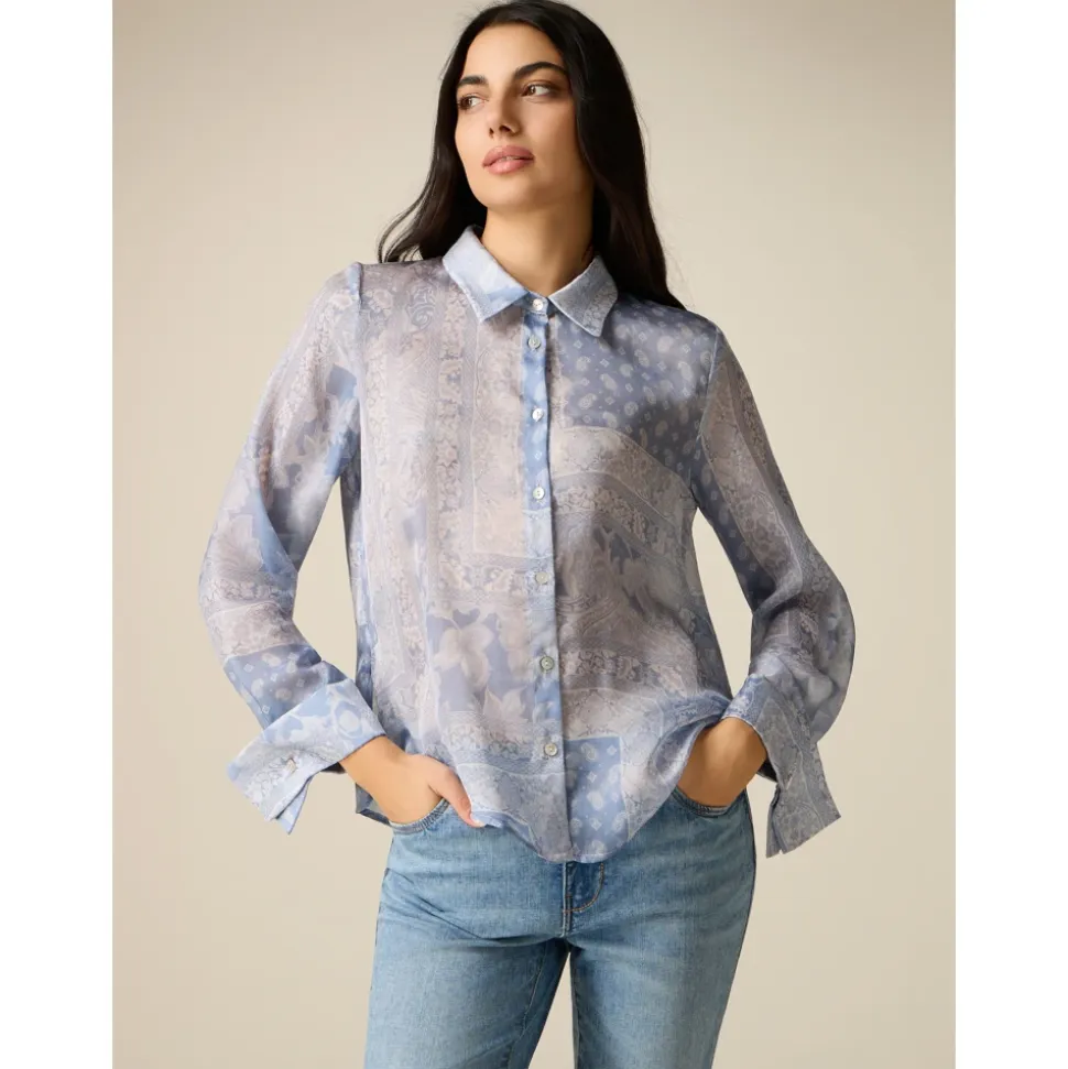 Chemise satinée à imprimé foulard