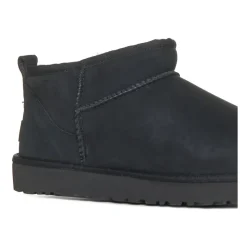 Classic Ultra Mini Boot