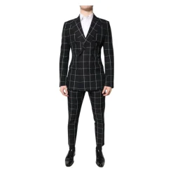 Costume de luxe noir doublé de soie