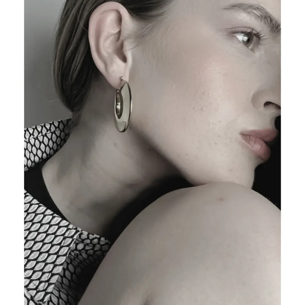 Courage Waterproof U-Turn Statement Earring