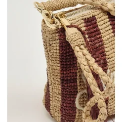 Donna Pouch