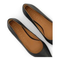 Escarpins noirs en cuir à petit talon
