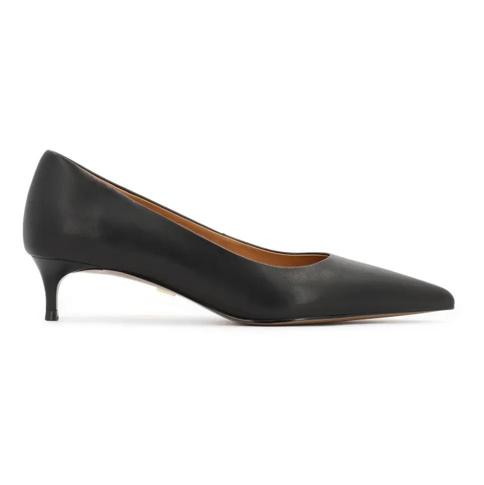 Escarpins noirs en cuir à petit talon