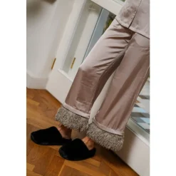 Flip Flops & Sliders