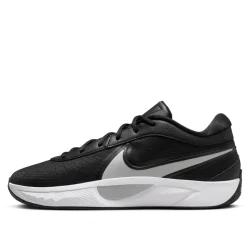 FREAK 6 Chaussures de Basket