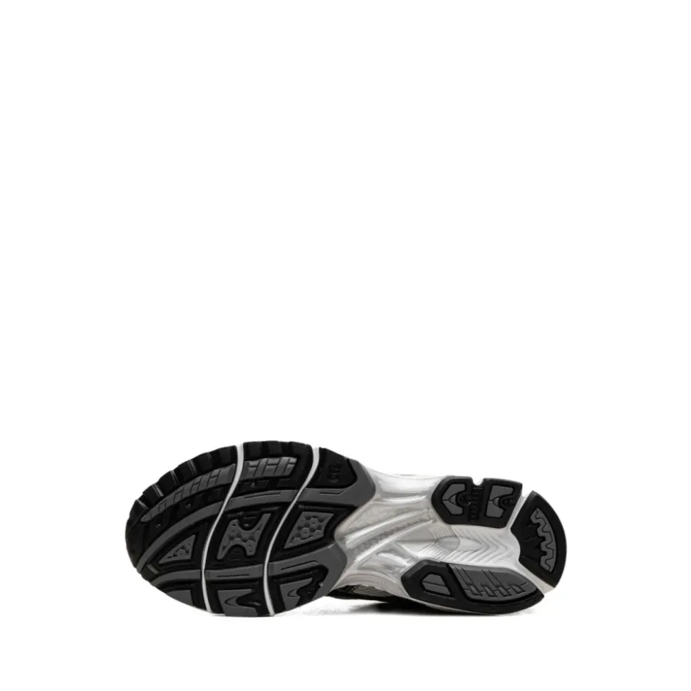 Gel-Kayano 14