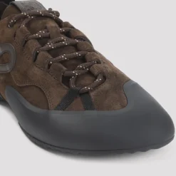 Grip Sneaker