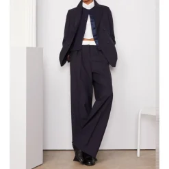 Hilda Blazer