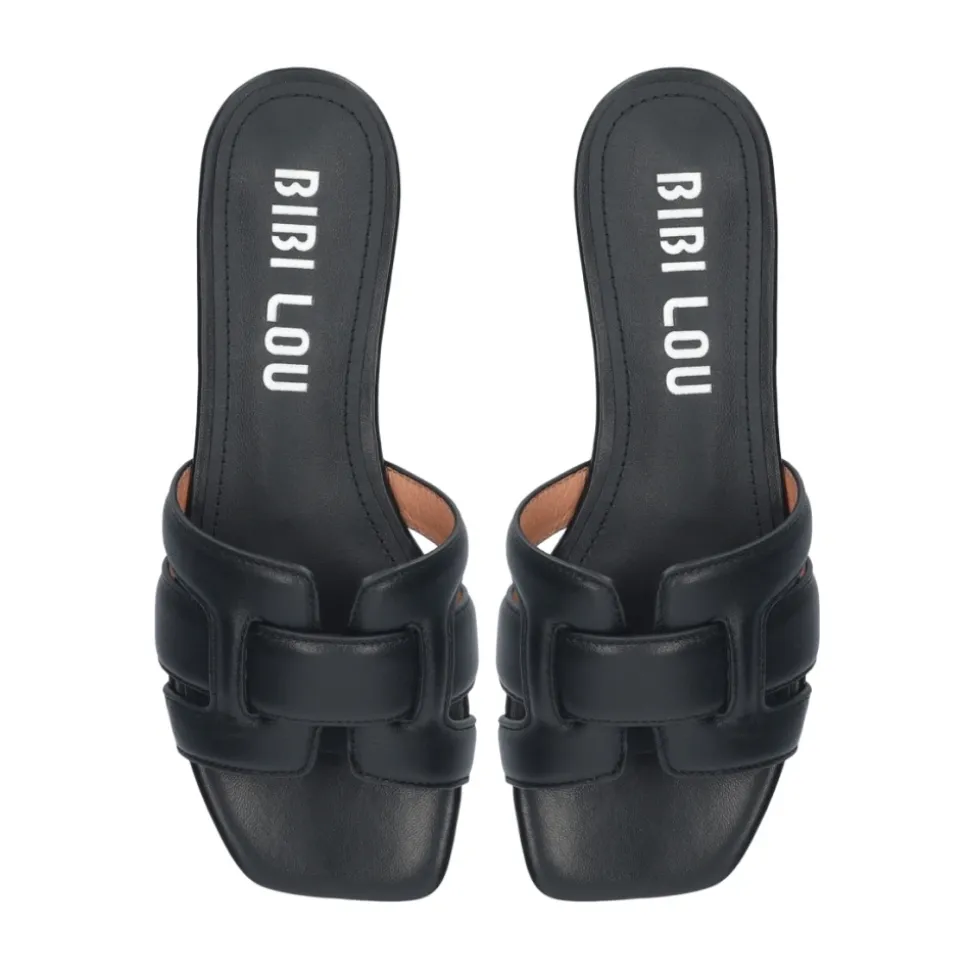 Holly Flat Sandal