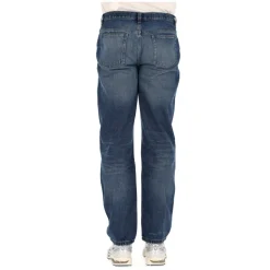 Jean en Denim avec Micro Déchirures