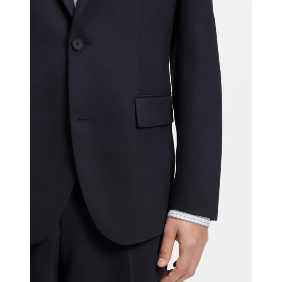 Karlo Suit