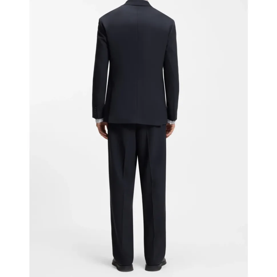 Karlo Suit