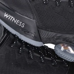 LeBron XIX Low Baskets