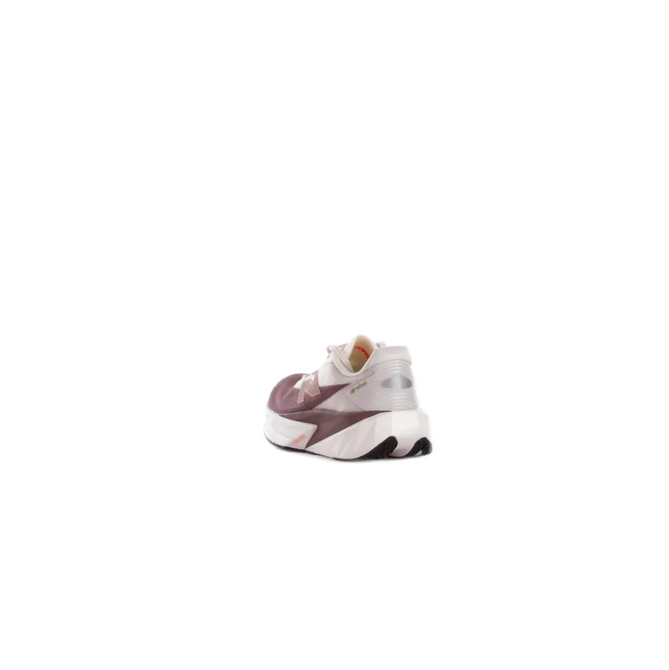 Logo Sneakers Tissu Caoutchouc Détails Coupe Régulière