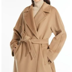 Manteau ceinturé