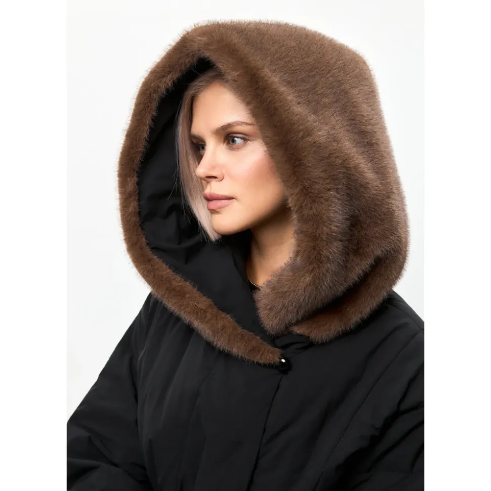 Manteau d`hiver à capuche