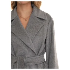 Manteau en laine ceinturé avec poches