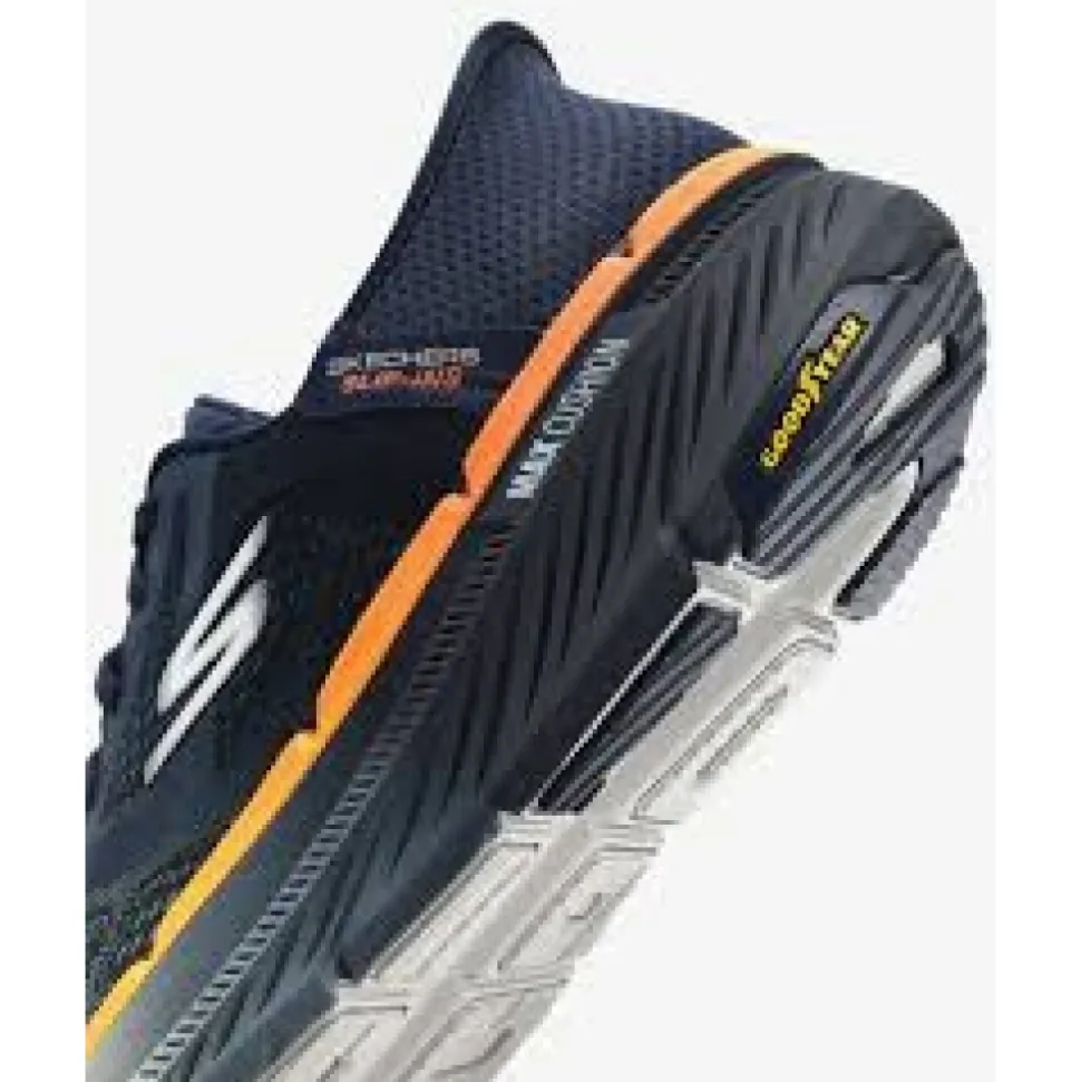 Max Cushioning Premier 2.0