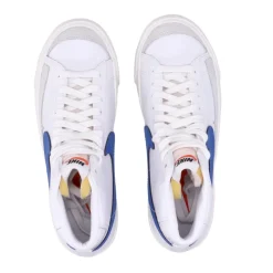 Mid 77 Sneaker Style Blazer